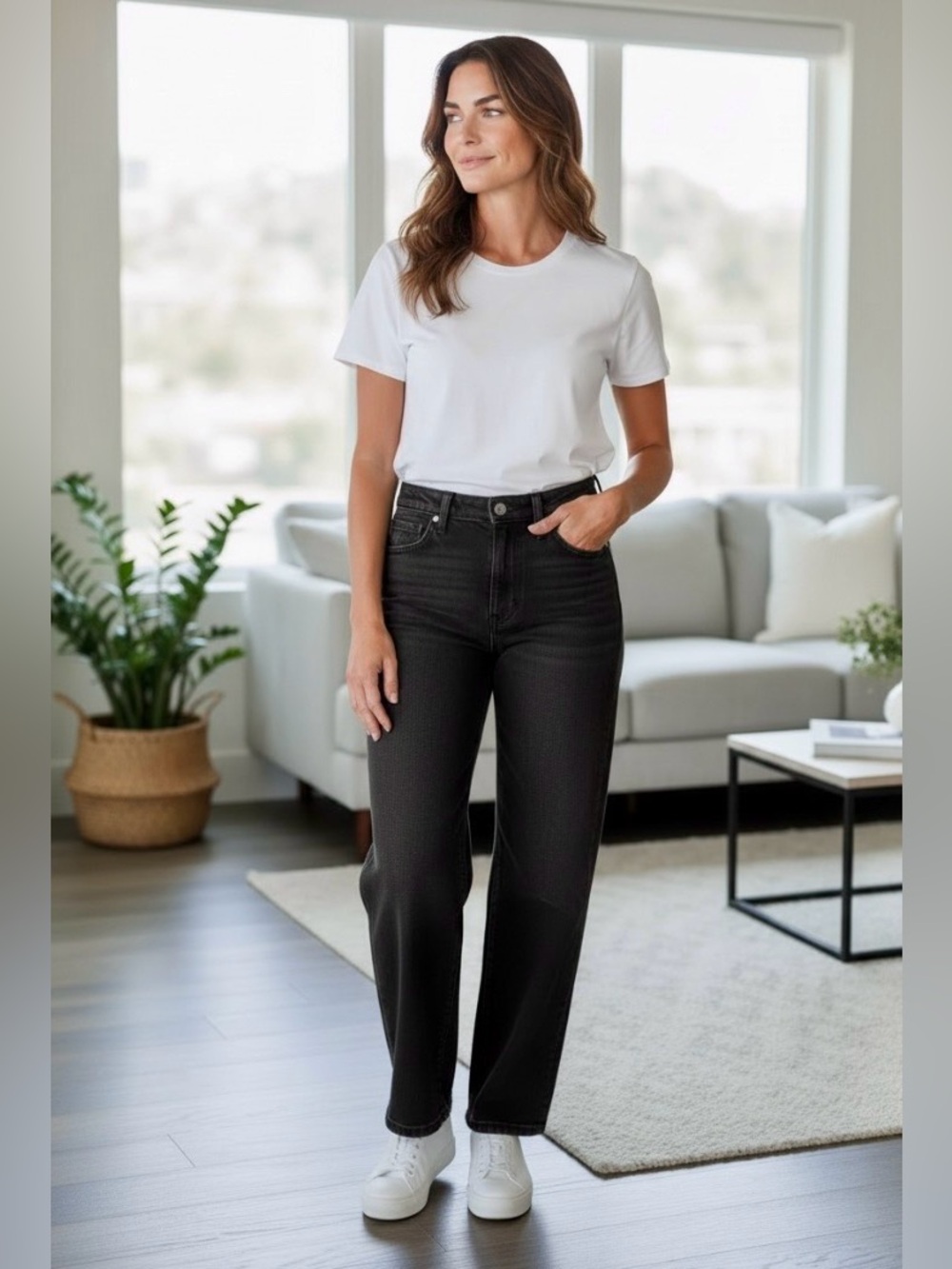 NYDJ Marilyn High-Rise Straight-Leg Jeans in size 6